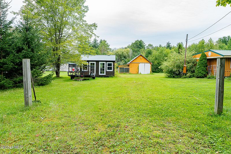 5th image of 612 Bunker Hill Road