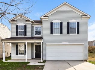 6013 Twin Brook Dr, Charlotte, NC 28269