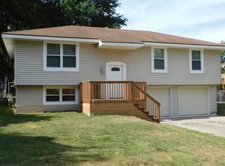 20809 E McHenry St, Independence, MO 64057