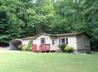 49 Sunrise Trl, Hawley, PA 18428