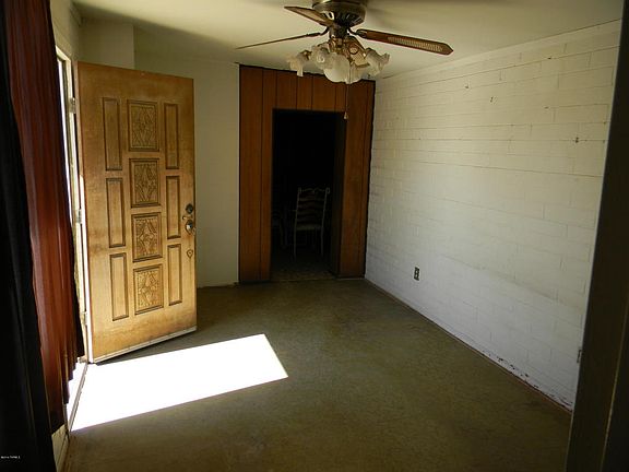5th image of 132 W Aviation Dr
