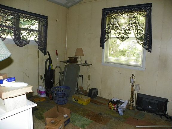 5th image of 466 McGary Dr