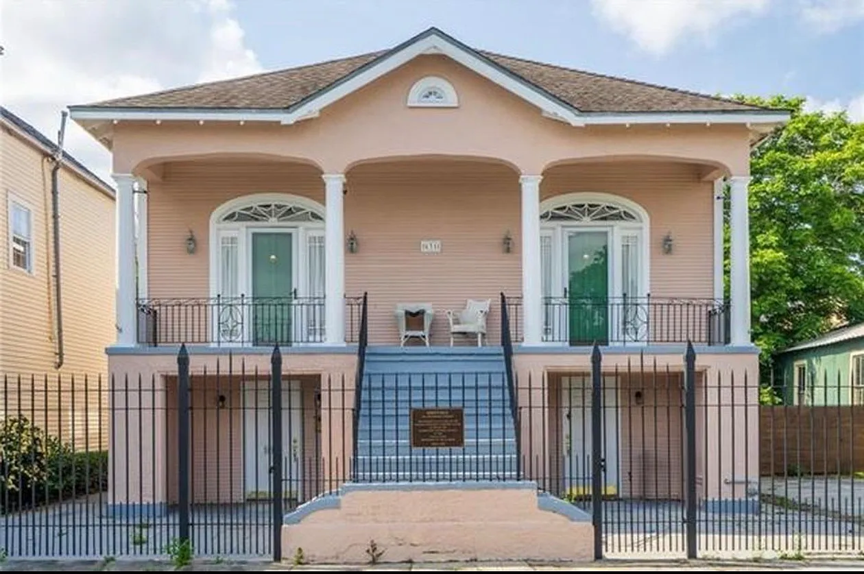 3 bed, 1570 sqft, $2,100 — Photo 1