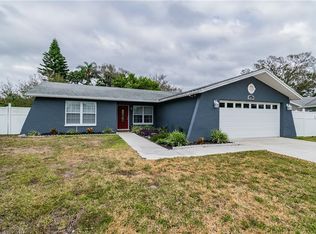 6071 Garmouth Way N, Saint Petersburg, FL 33709