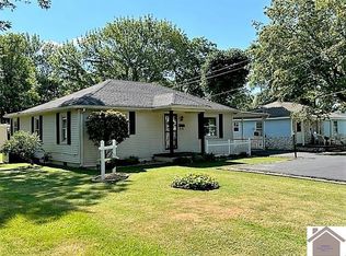 605 S 9th St, Murray, KY 42071