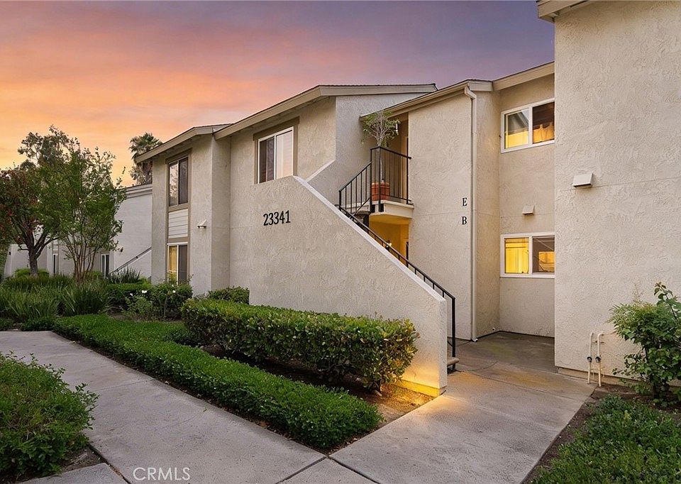 1st image of 23341 La Glorieta APT B