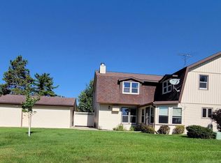 206 Saddle Rdg, Portage, WI 53901