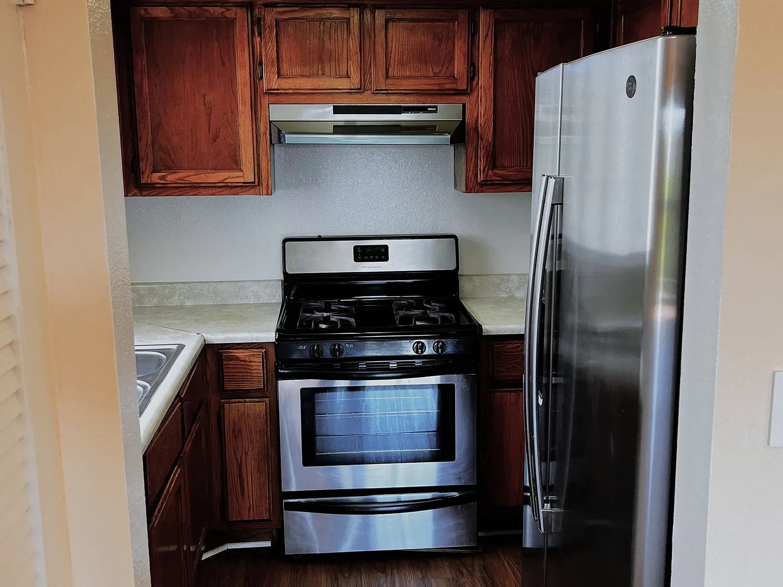 2 bed, 937 sqft, $2,475 — Photo 4