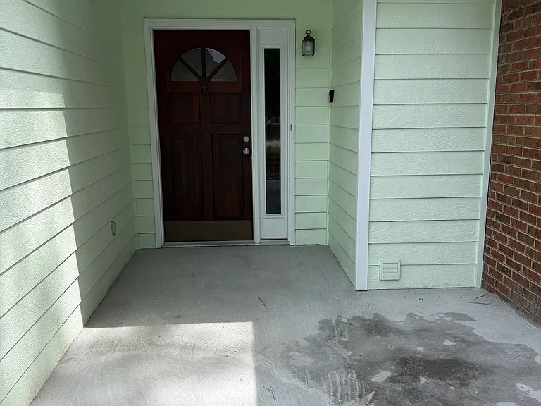 318 Hidden Valley Rd — Photo 2