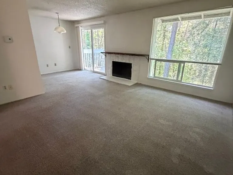 20 S 341st Pl — Photo 4