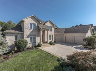 2816 Coventry Ln, Greenwood, IN 46143