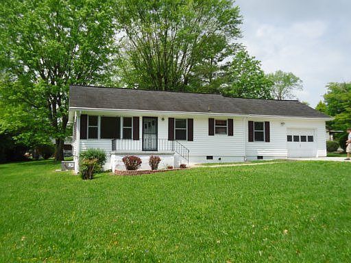 1st image of 3105 Atoka Ln
