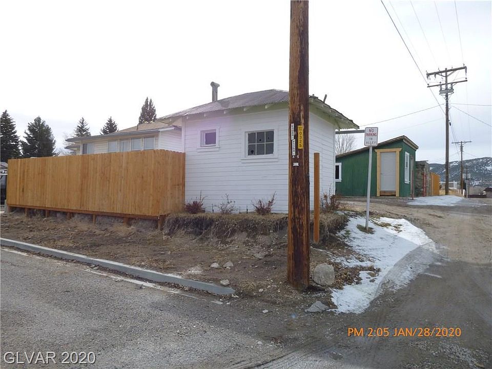 2nd image of 795 Park Ave