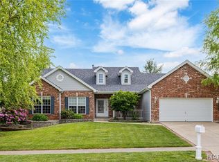 1160 The Crossings Dr, O'Fallon, MO 63366