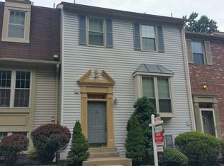 5711 Burke Towne Ct, Burke, VA 22015