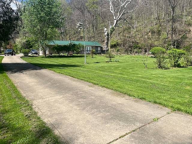 1st image of 431 Lake Rd