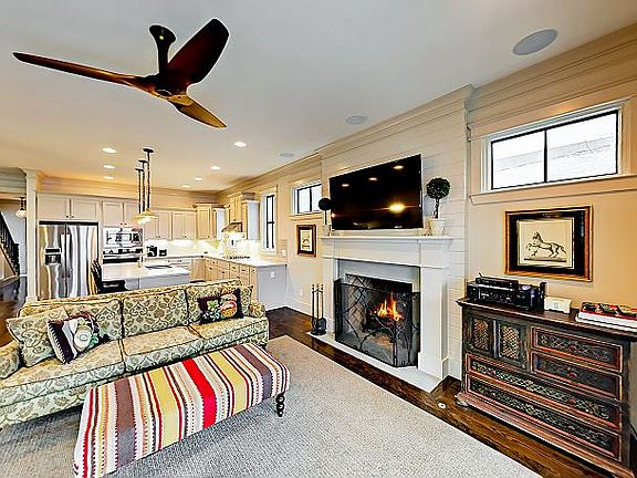 Great Room with Fireplace