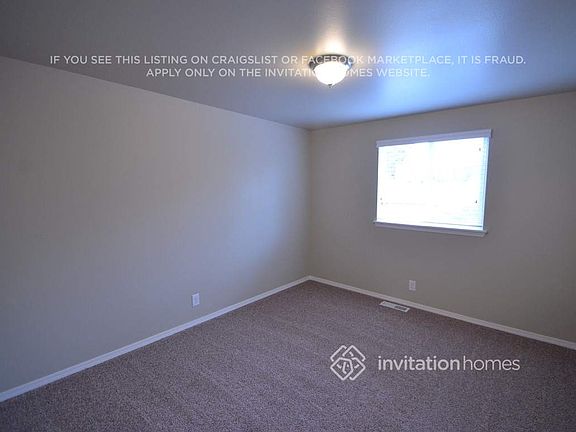 5th image of 409 Rainbow Pl