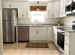 441 Smithfield Ave APT 1, Pawtucket, RI 02860