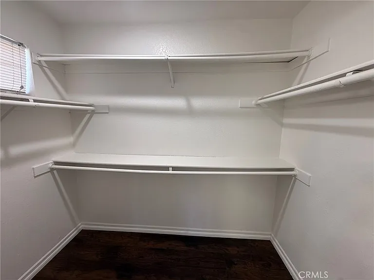 834 Shana Ct — Photo 20