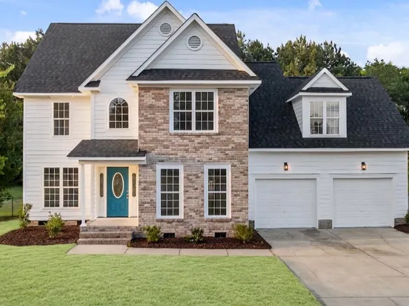 115 Stacy Ln, Raeford, NC 28376