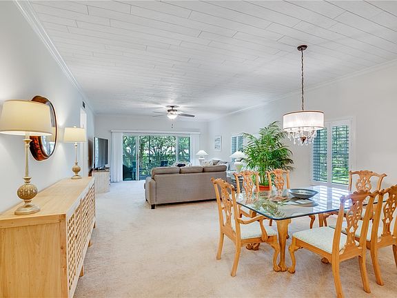4th image of 107 W Park Shores Cir APT 28W