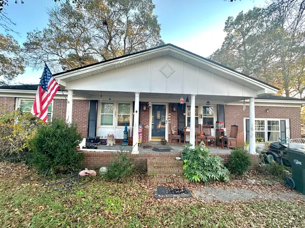123 Benton St, Goose Creek, SC 29445