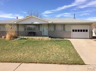 1603 Bunker Hill Rd, Pueblo, CO 81001