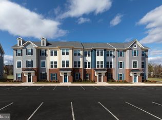 8259 Knight Station Way, Manassas, VA 20110