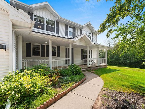 4th image of 4415 Flagstone Ct