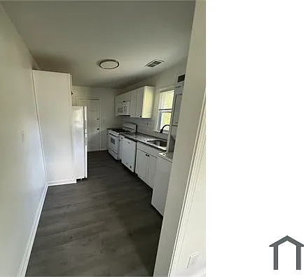 3 bed, $2,400 — Photo 4