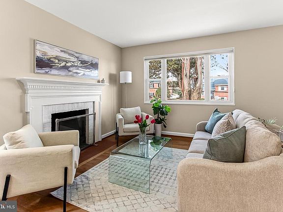 4th image of 905 N McKinley Rd