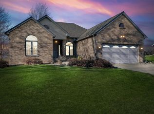 105 Cottage Dr, Mechanicsville, IA 52306