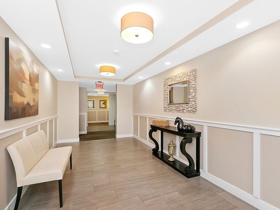 1st image of 321 Hammond Pond Pkwy #8106
