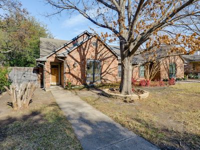 10550 Berry Knoll Dr, Dallas, TX, 75230