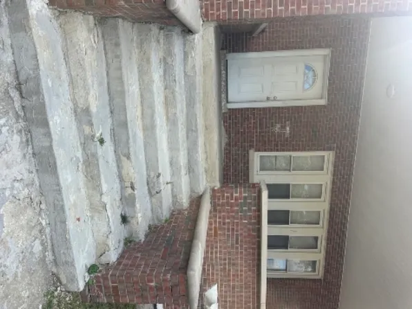 7408 S Yates Blvd, Chicago, IL 60649