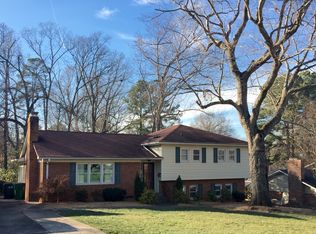 3922 Fellsway Rd, Charlotte, NC 28209