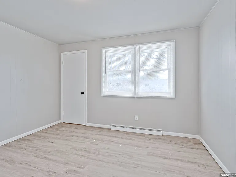 2261- 2267 Preble Ave. — Photo 7