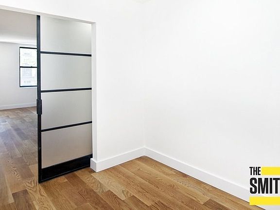 3rd image of 333 E 5th St APT B3