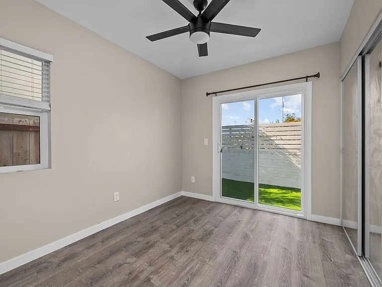 6211 Mesita Dr — Photo 9