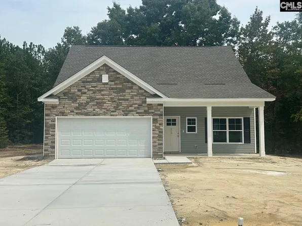 210 Wild Orchard Ln, Lugoff, SC 29078