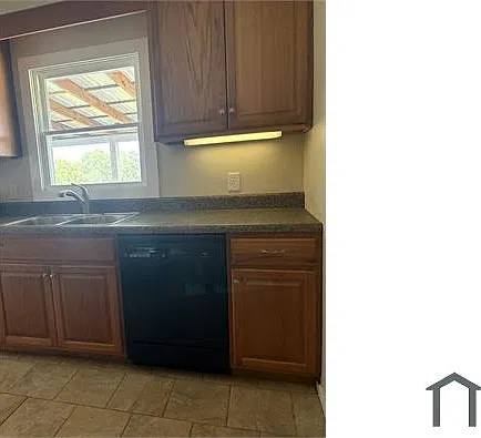 3 bed, $2,700 — Photo 4