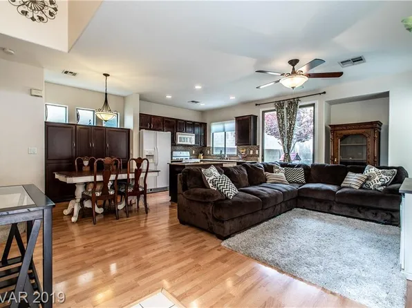 8249 Apple Spice St, Las Vegas, NV 89143