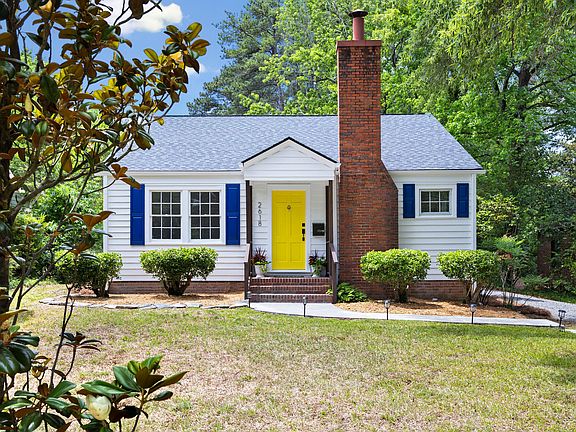 2nd image of 2618 Chapel Hill Rd