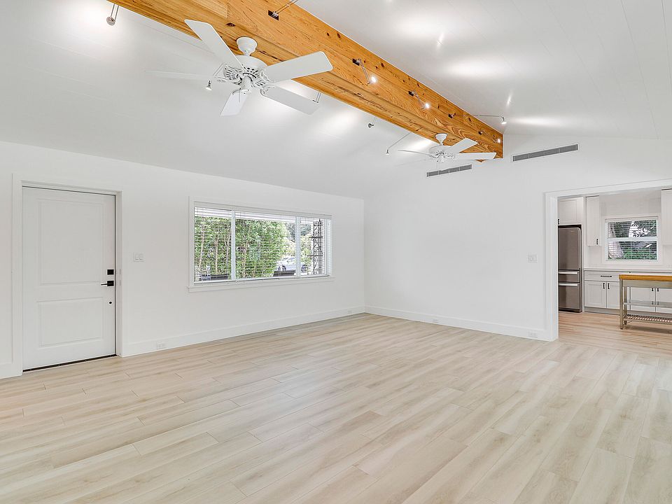 1st image of 2665 Oak Drive