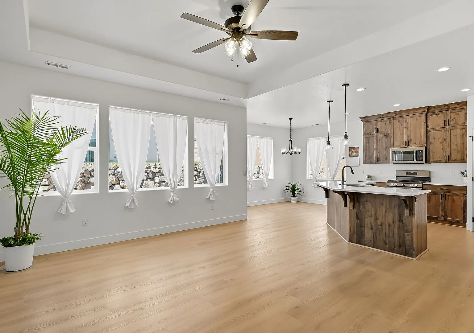 Hawks Dr House Available! — Photo 2
