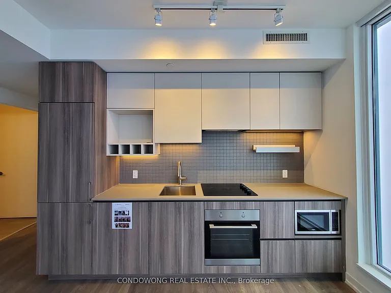 5 Buttermill Ave #2610 — Photo 3