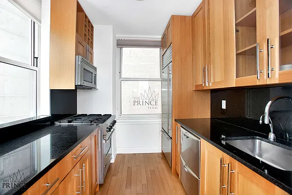 Rented by Compass | media 6