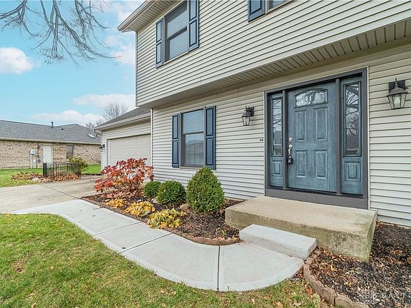 5th image of 830 Pinehurst Dr