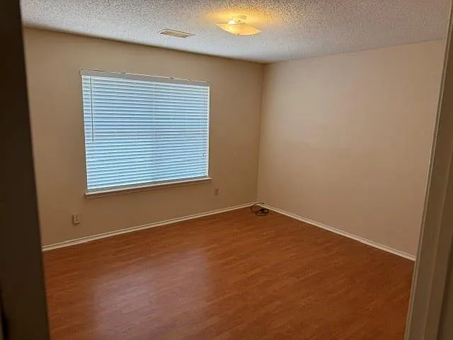 2210 Robinsons Ferry Rd — Photo 12